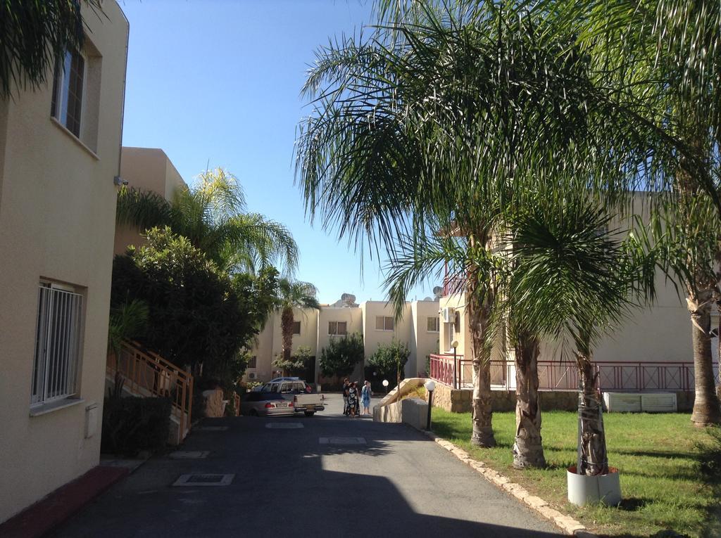 Santa Barbara Complex Apartment Лимасол Екстериор снимка