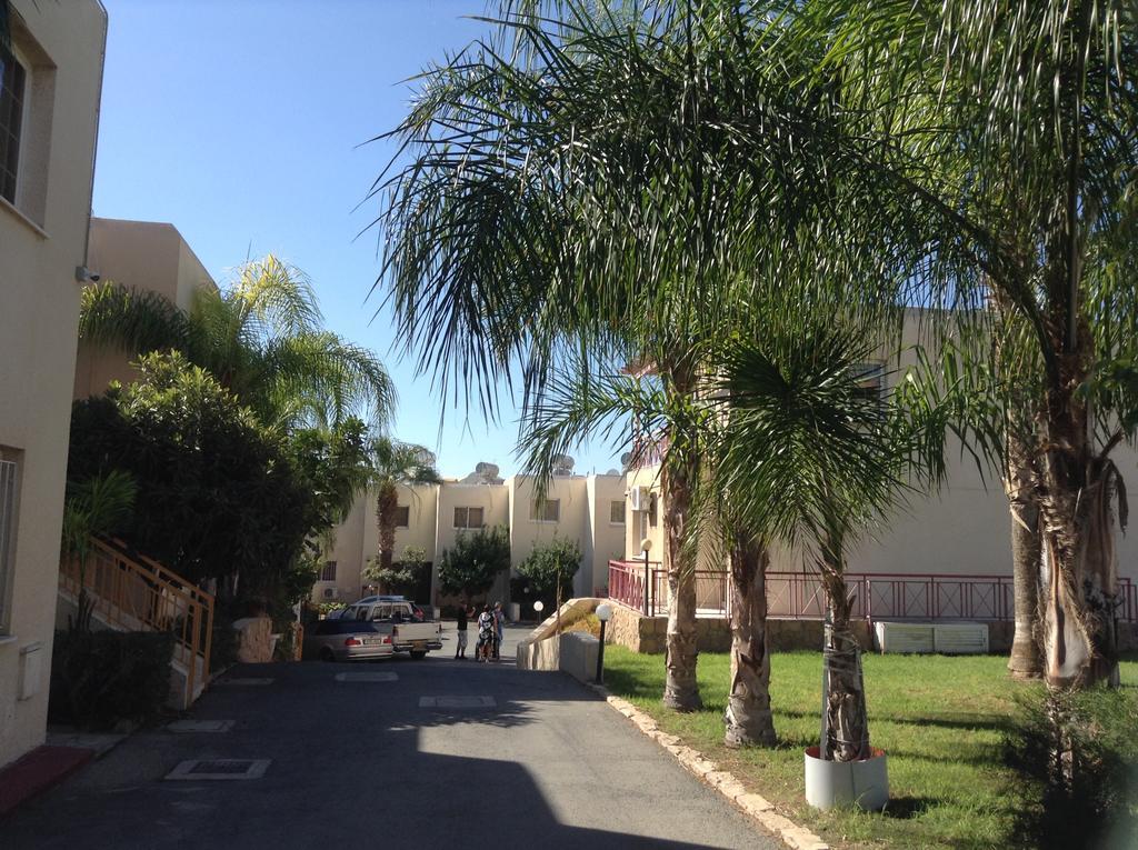 Santa Barbara Complex Apartment Лимасол Екстериор снимка