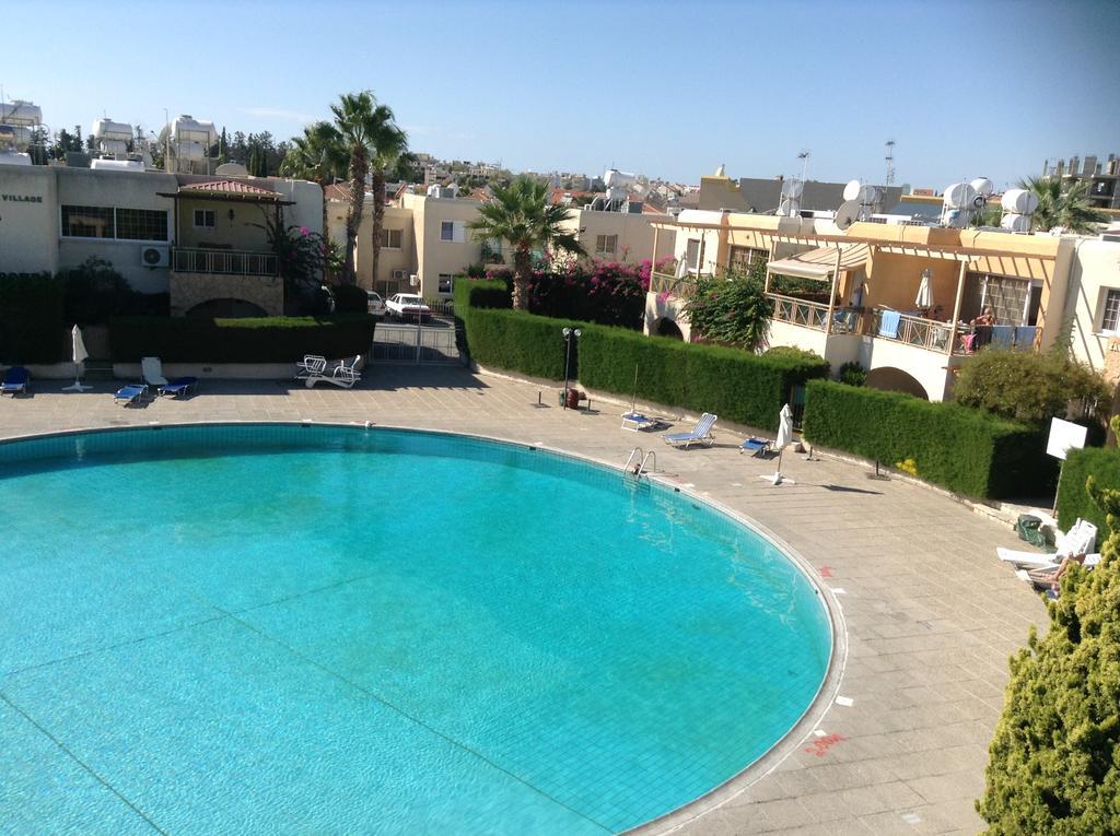 Santa Barbara Complex Apartment Лимасол Екстериор снимка