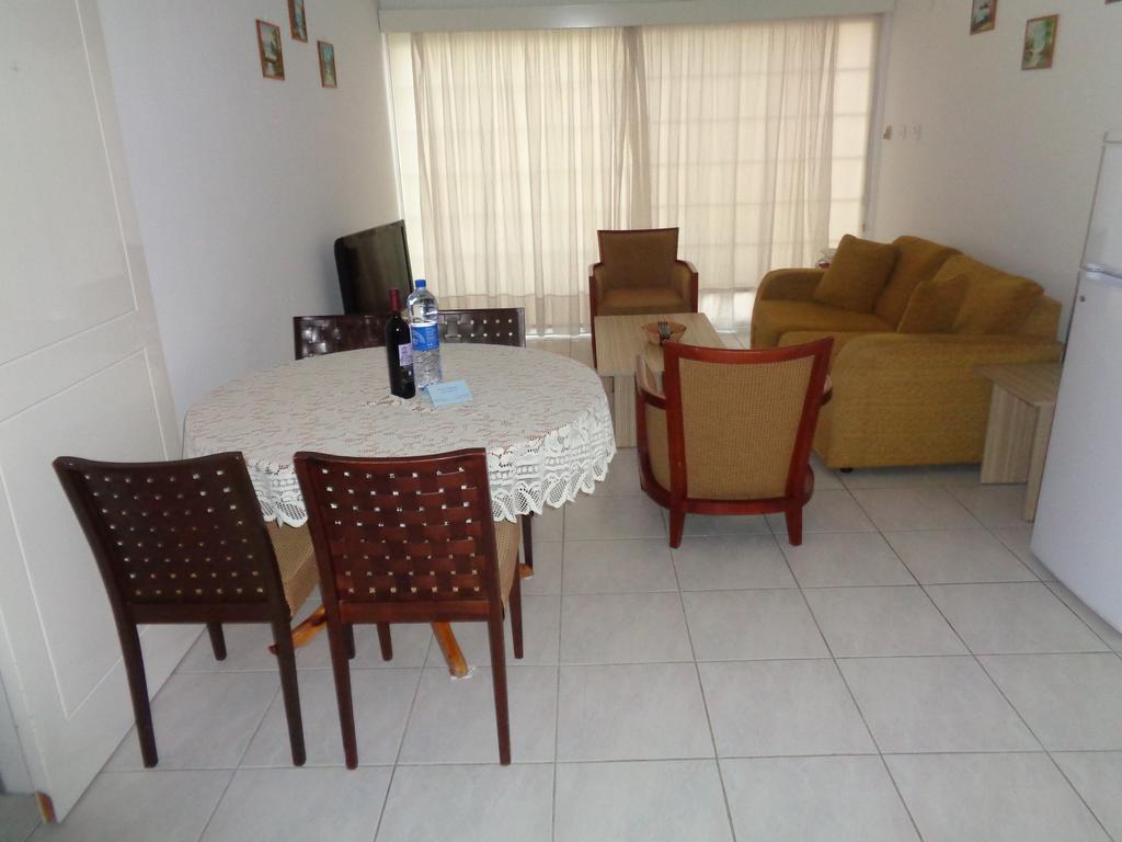 Santa Barbara Complex Apartment Лимасол Екстериор снимка