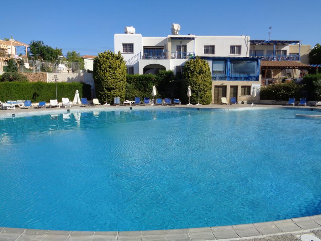 Santa Barbara Complex Apartment Лимасол Екстериор снимка